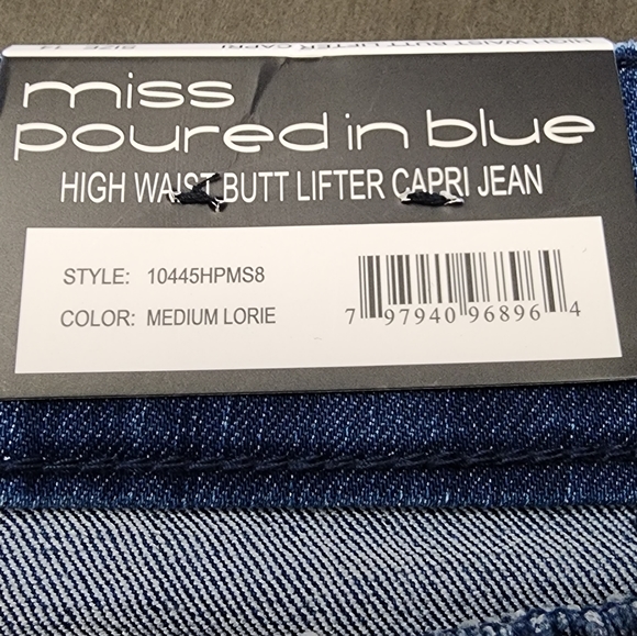 Miss Poured In Blue High Waist Butt Lifter Capri Jean Size 14 - Picture 4 of 5
